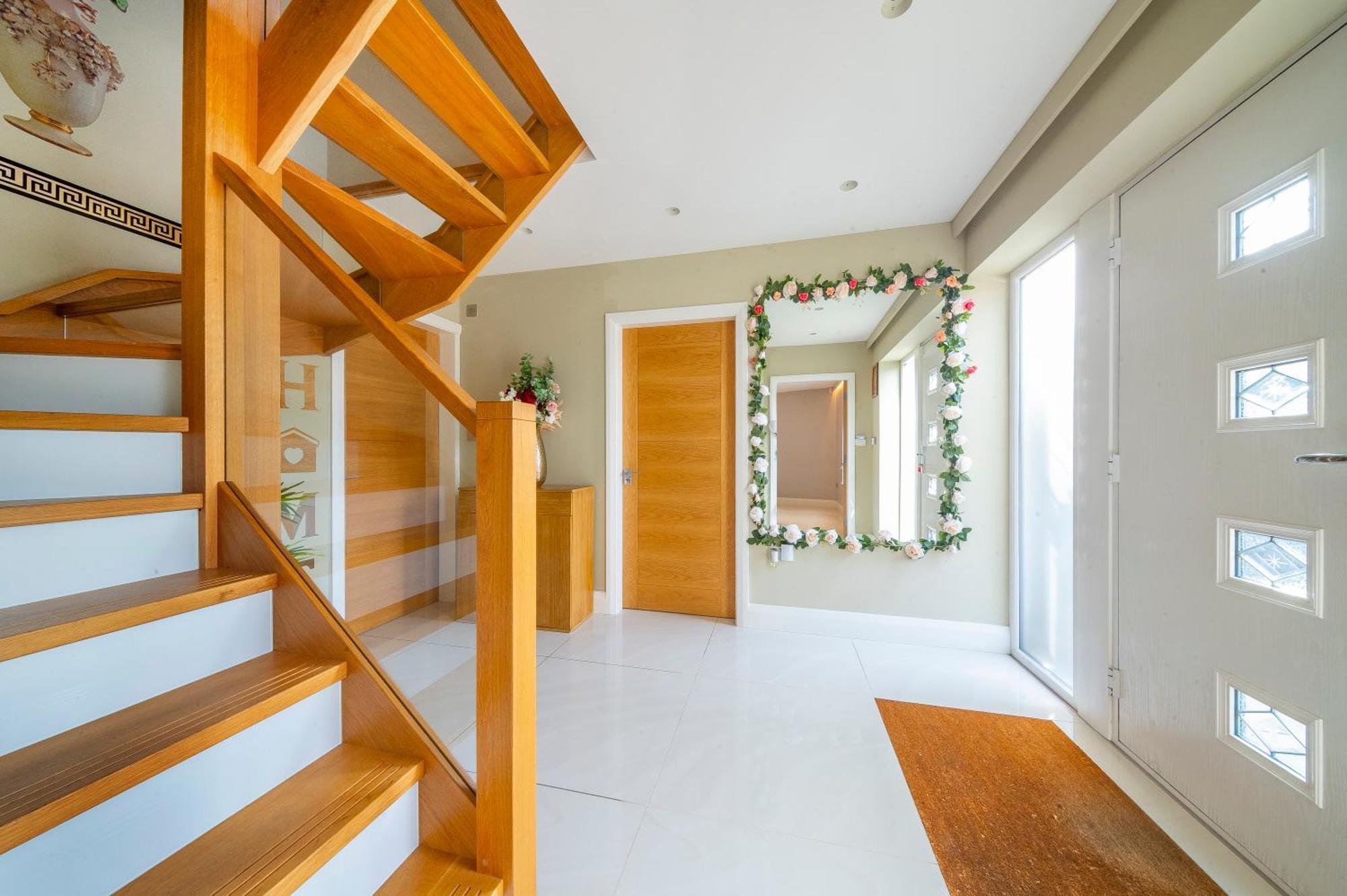 Homestay *ra7c* For Your Relaxed & Cosy + Free Parking + Free Fast Wifi * *